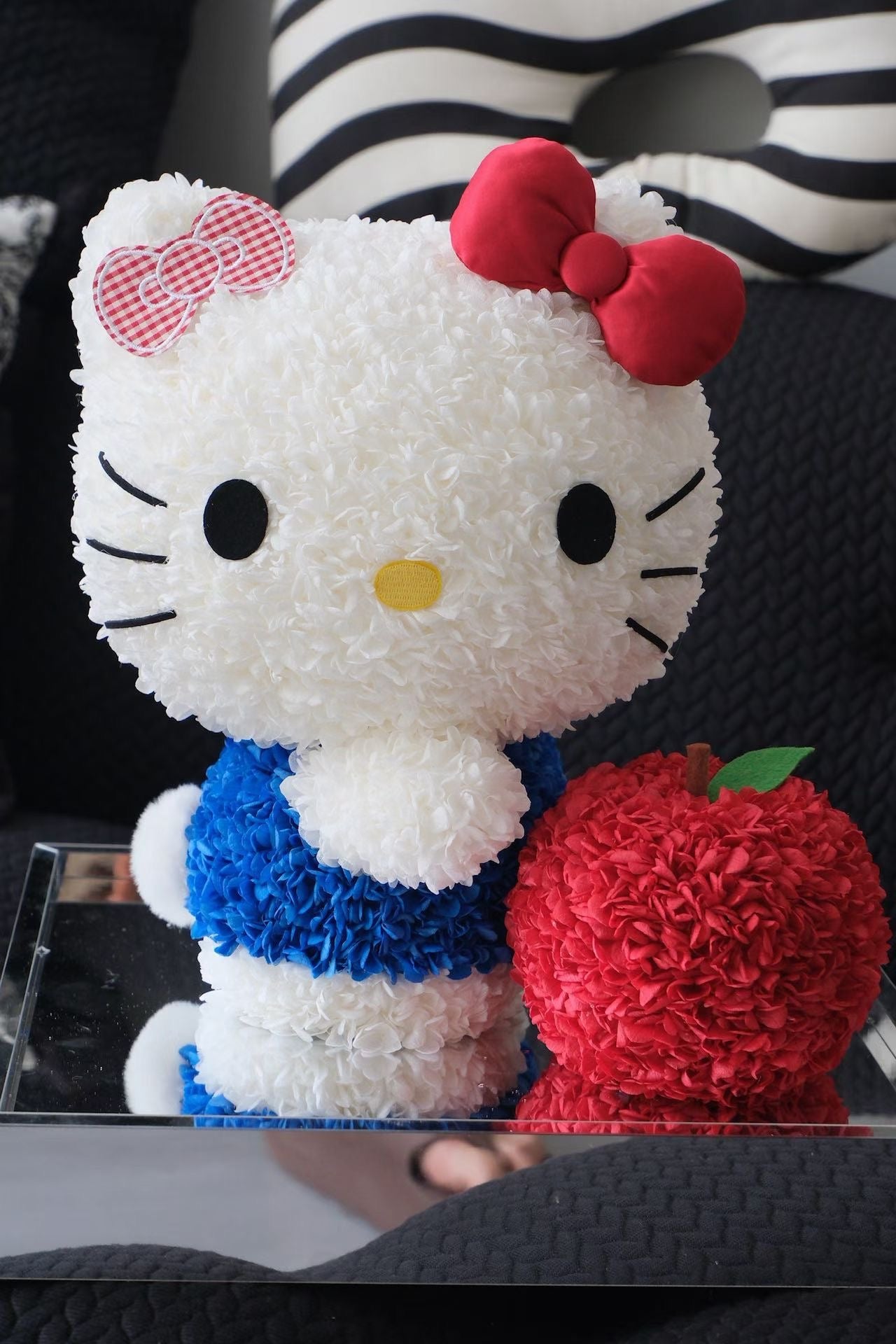 Hello Kitty 繡球永生花