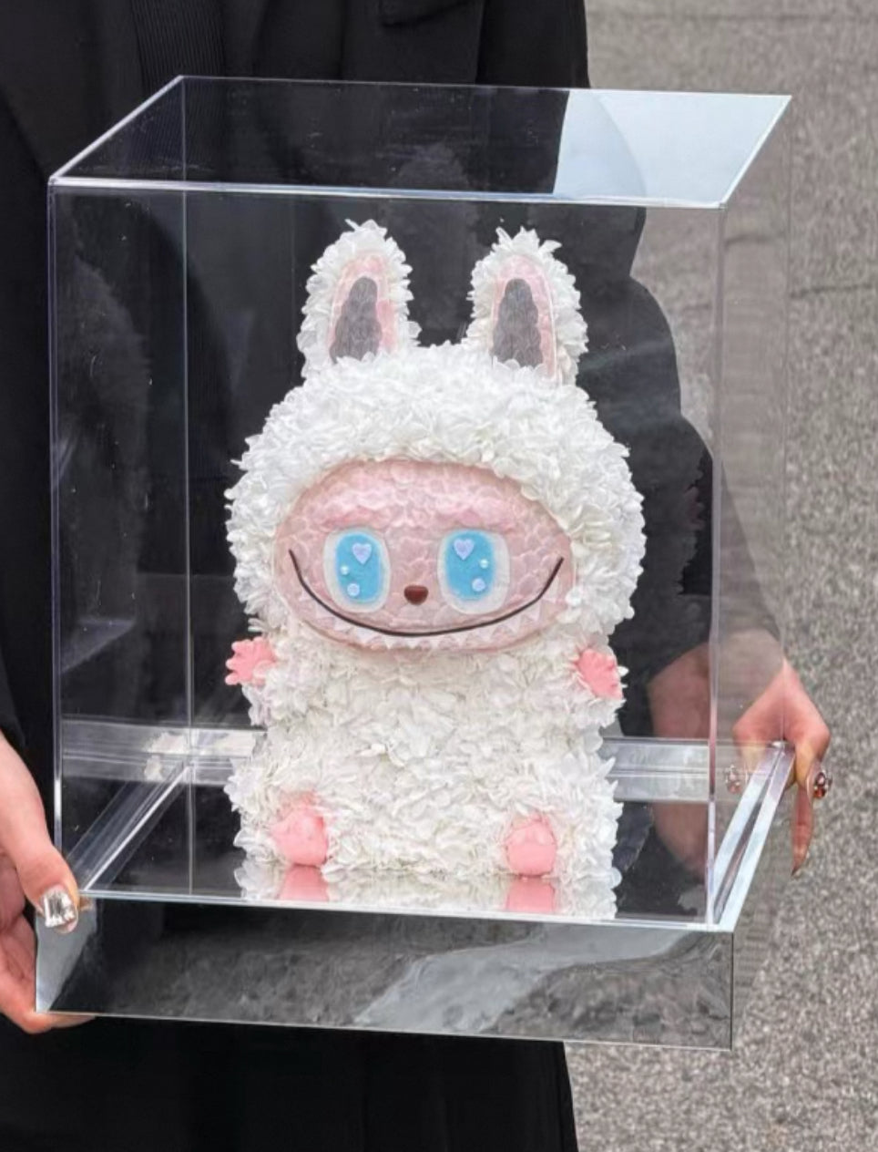 Labubu 繡球永生花