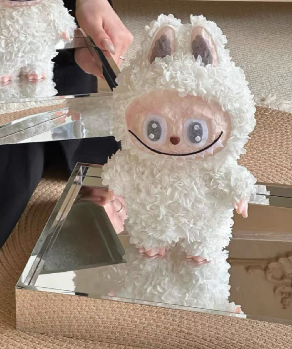 Labubu 繡球永生花