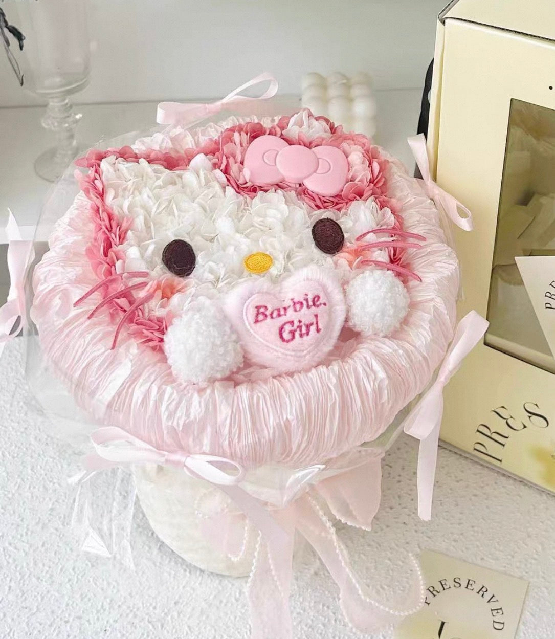 Hello Kitty 繡球永生花花束