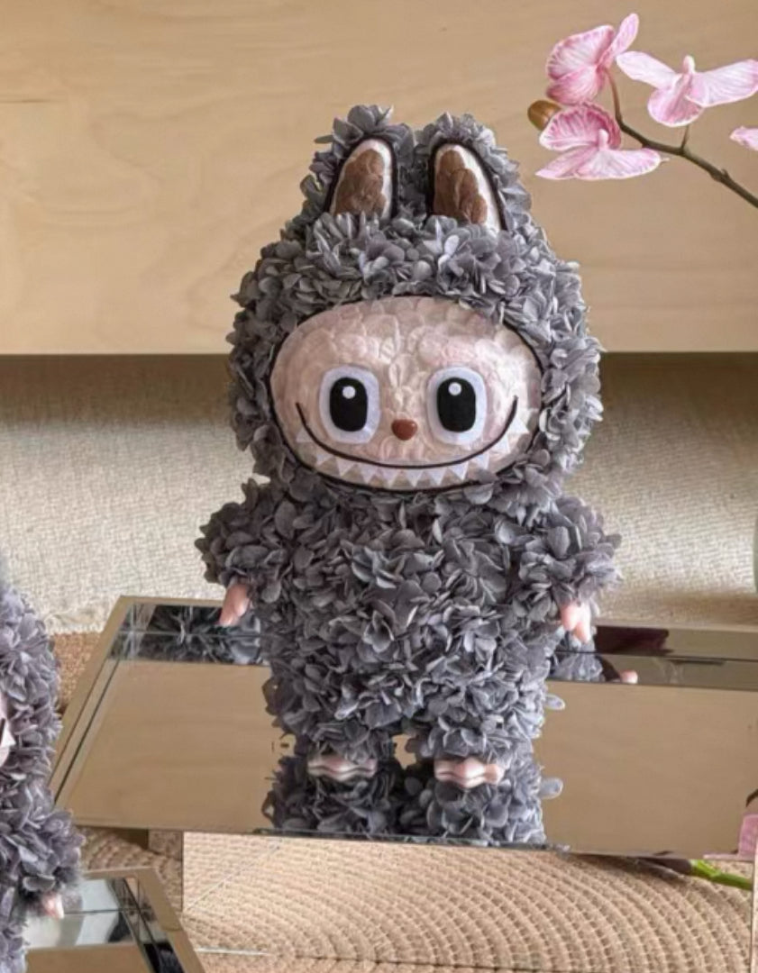 Labubu 繡球永生花