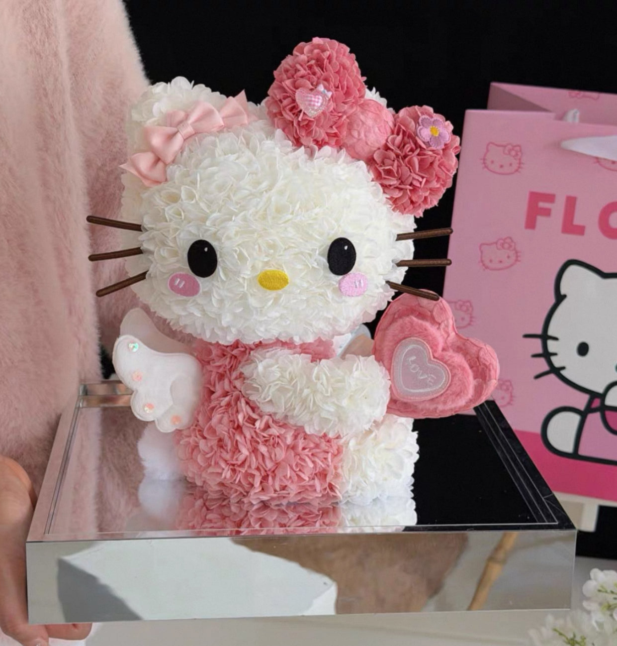 Hello Kitty 繡球永生花 (2色)