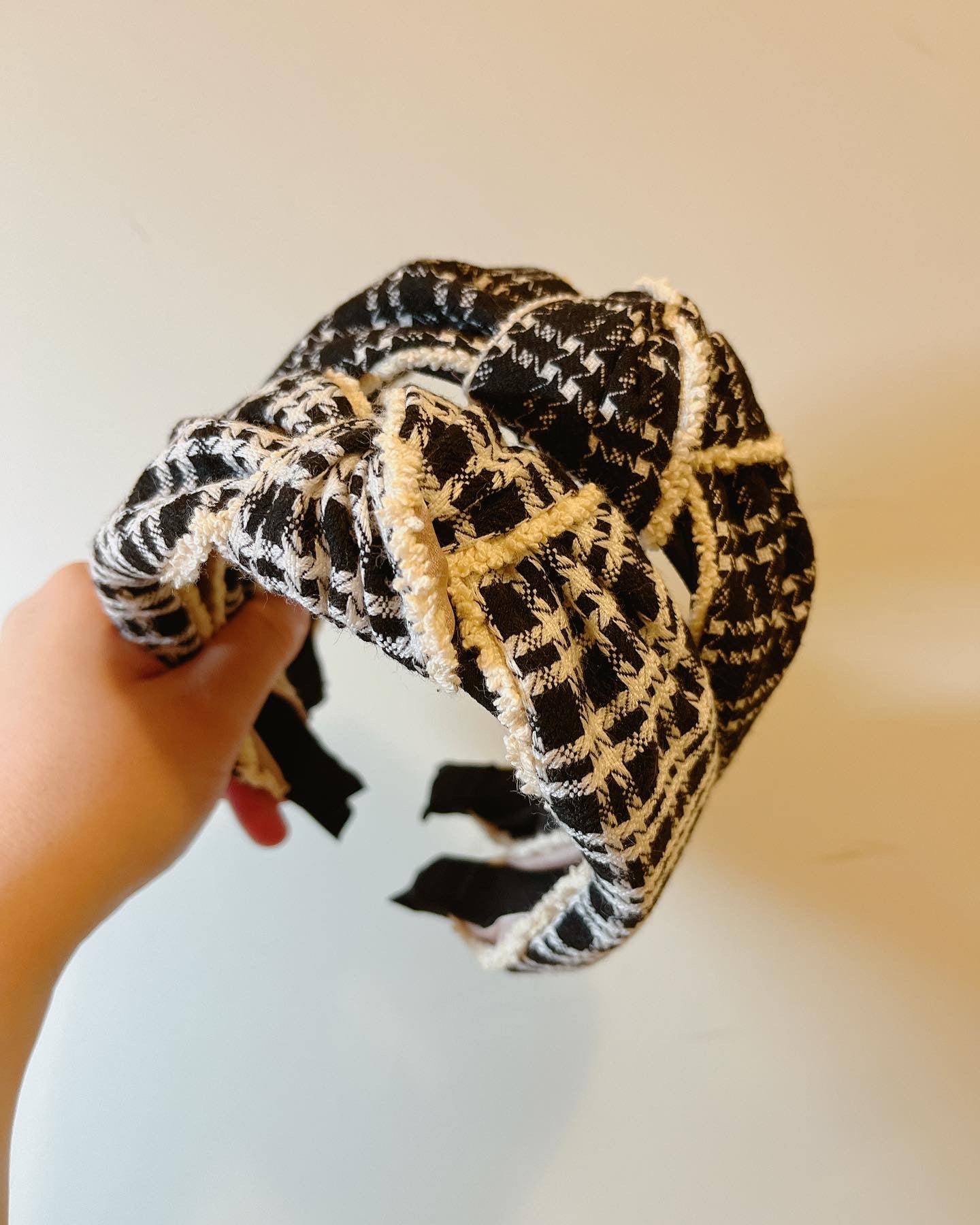 韓式人工髮箍- 黑色毛毛冬季髮箍