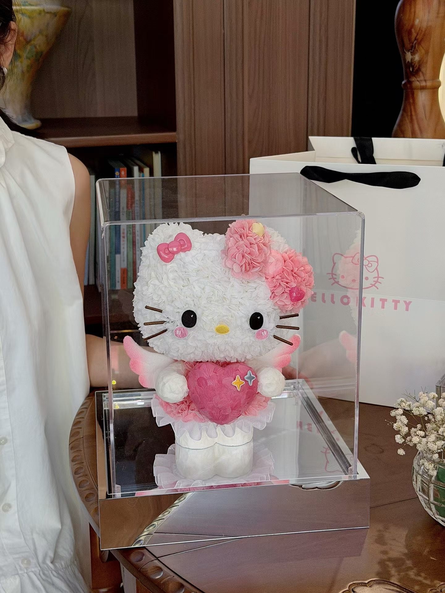 Hello Kitty 繡球永生花