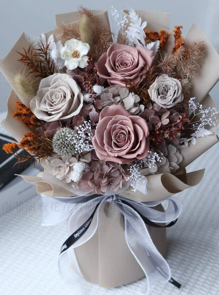 玫瑰永生花花束