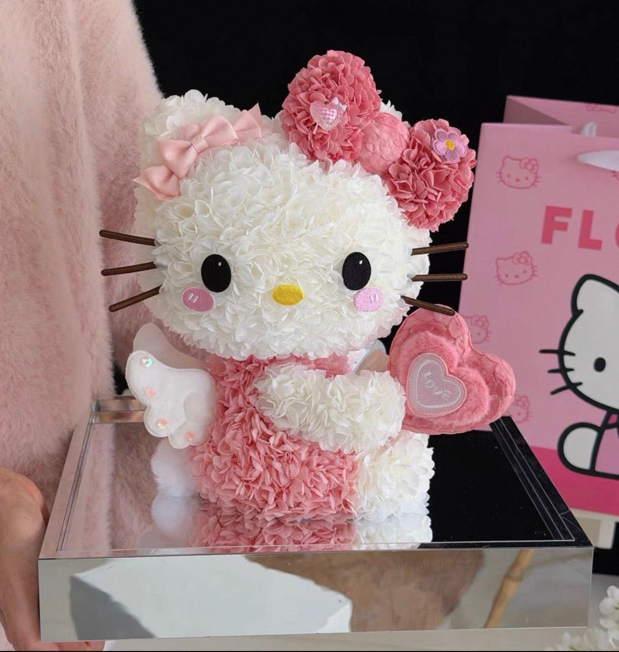 Hello Kitty 繡球永生花