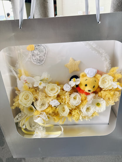 Winnie The Pooh 信封花盒繡球永生花