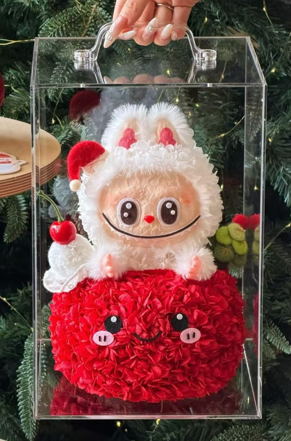 Labubu 繡球永生花