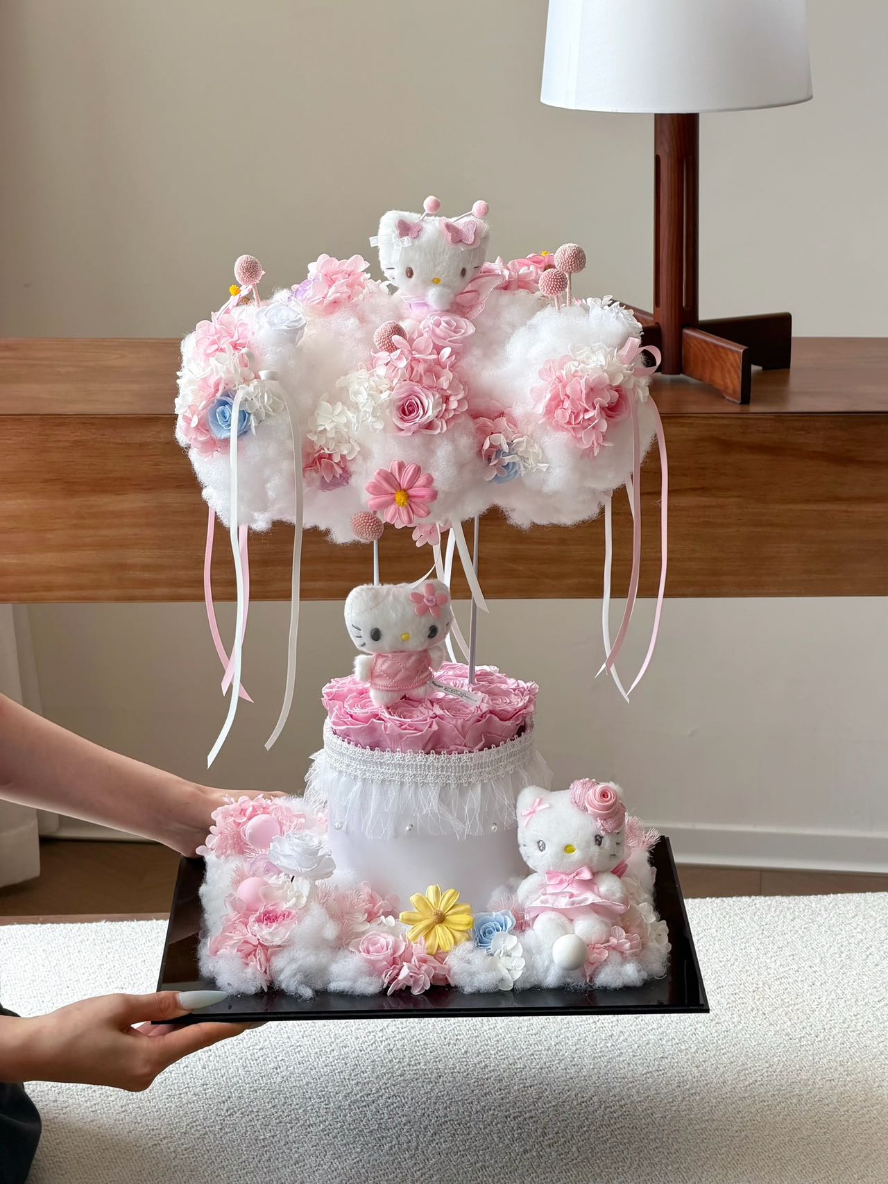 Hello Kitty 繡球永生花