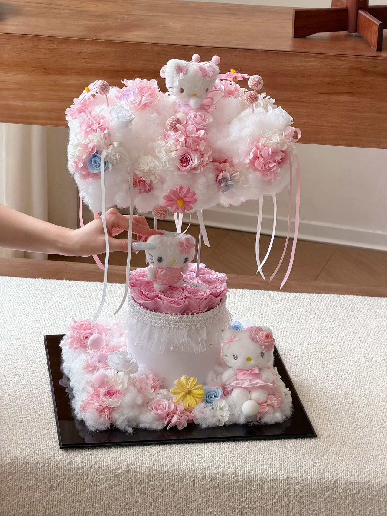 Hello Kitty 繡球永生花
